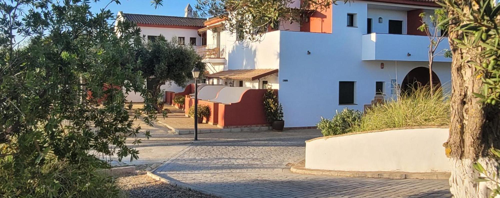 Hotel Sindhura Vejer de la Frontera Exterior photo